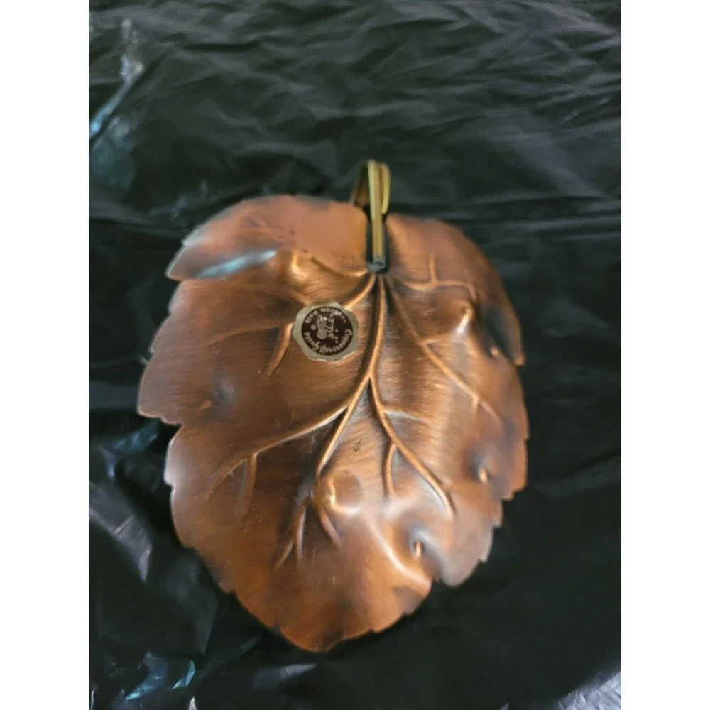 Vintage Copper Leaf Dish Tray Change Keys Brass Handle Patina